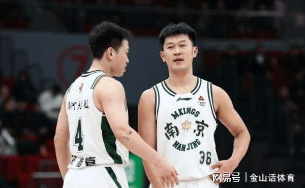 V体育官网-难得!三分6中5砍17分,正负值+19,CBA“铁匠”,终于吃了回饺子