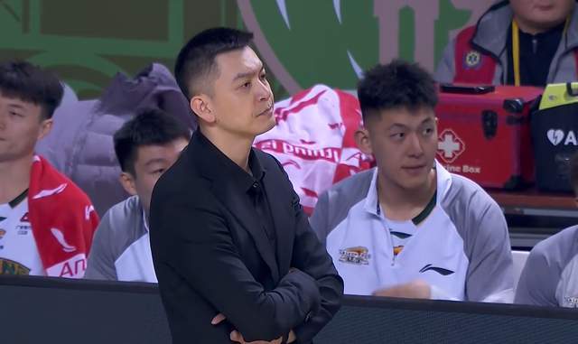 V体育官网APP下载-央视不播！今晚7:35，辽篮力拼黑马，杨鸣恐难逃连败，新援需爆发