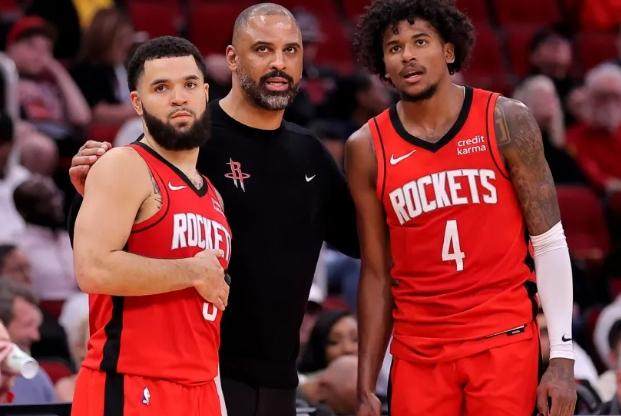 拼抢、撕咬、绞杀！乌杜卡已为勇士布下天罗地网