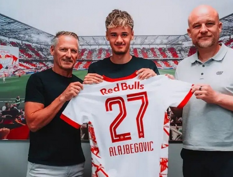 V体育官网APP下载-米体：萨尔茨堡红牛18岁边锋吸引豪门关注，尤文米兰拜仁都感兴趣